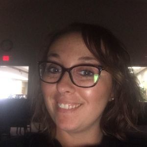 Meet your Posher, Holly